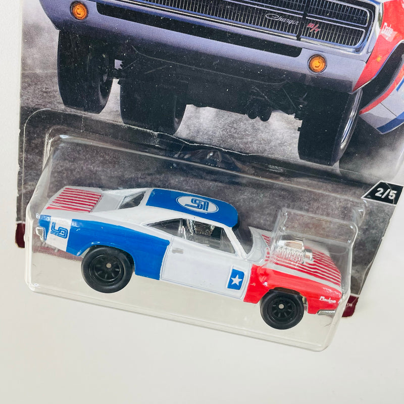 2017 Hot Wheels Premium Car Culture HW Redliners 70 Dodge Charger R/T blanco metálico Llantas de Goma RR base ZAMAC