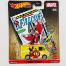 2021 Hot Wheels Premium Pop Culture Marvel Falcon Combat Medic amarillo Llantas de Goma RR base ZAMAC