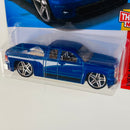 2024 Hot Wheels Then and Now Chevy Silverado azul PR5
