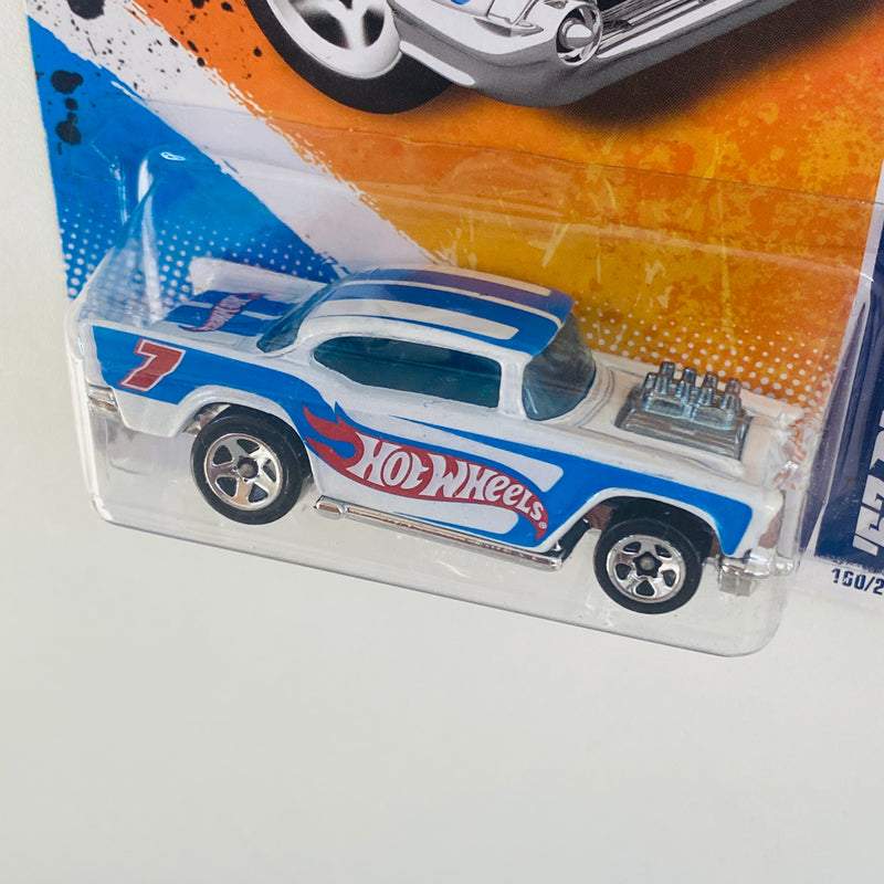 2011 Hot Wheels HW Racing 57 Chevy blanco 5SP