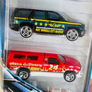 2008 Hot Wheels City Sets 5 Pack Set de 5 - Tow Jam, Fandango, 07 Chevy Tahoe, Dodge Ram 1500, Old Number 5.5