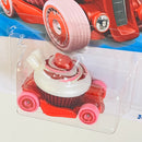 2026 Hot Wheels Treasure Hunt NETFLIX Let's Race Sweet Rides Sweet Driver blanco AD