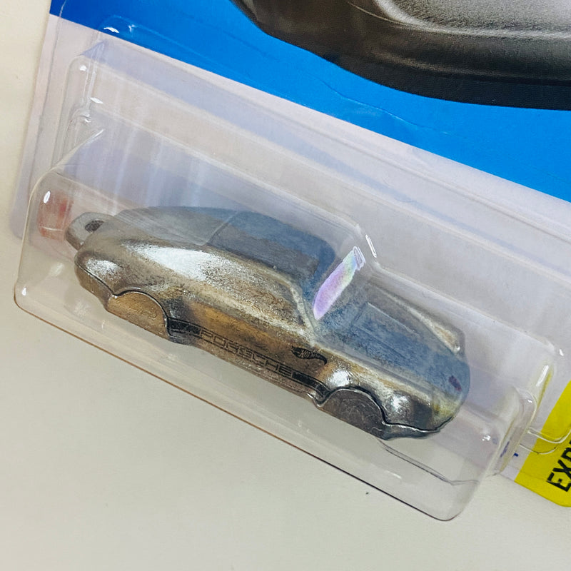 2024 Hot Wheels Experimotors Porsche 911 Carrera ZAMAC Primera Edición - Llavero