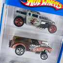 2007 Hot Wheels Pirates 5 Pack Set de 5 - Bone Shaker, Mini Morris Wagon, Bon Voyage, Surf Crate, Lakester