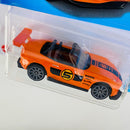 2024 Hot Wheels HW J-Imports 15 Mazda MX-5 Miata naranja 10SP
