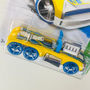 2013 Hot Wheels HW Imagination Semi-Psycho amarillo OH5