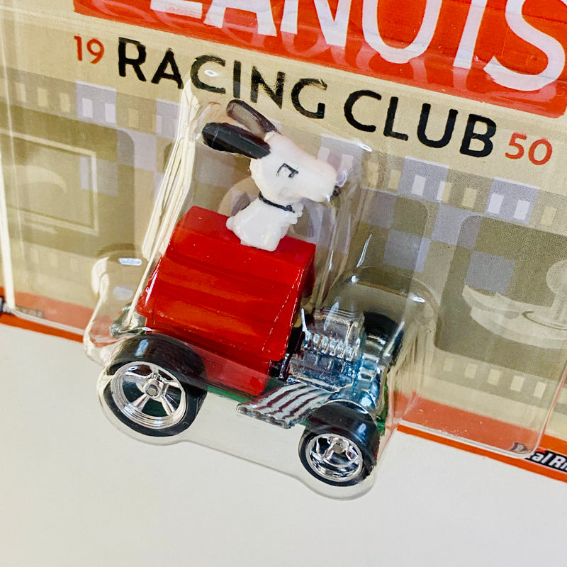 2024 Hot Wheels Premium Pop Culture Peanuts Racing Club Snoopy rojo Llantas de Goma RR