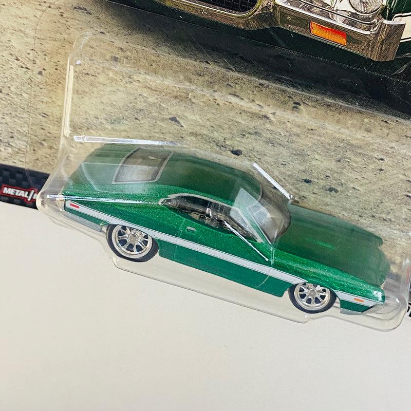 2024 Hot Wheels Premium Fast & Furious Rápidos y Furiosos 1972 Ford Gran Torino Sport verde metálico Llantas de Goma RR base ZAMAC