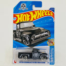 2025 Hot Wheels HW Celebration Racers Día de los Muertos Custom 56 Ford Truck negro Skull