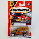 2002 Matchbox 50th Anniversary Red Hot Heroes Ambulance dorado metálico con Apertura de Puertas