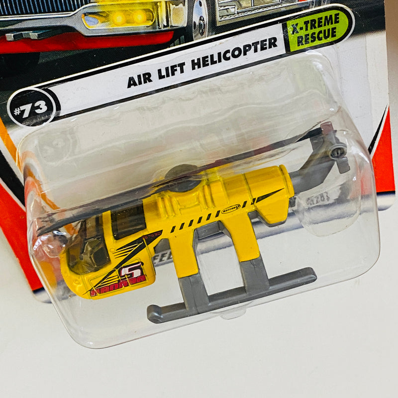2001 Matchbox X-treme Rescue Air Lift Helicopter Sikorsky amarillo con Hélices Rotativas y Gancho Retráctil