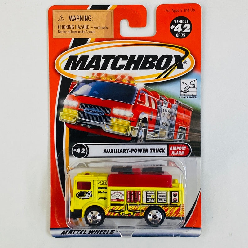 2002 Matchbox Airport Alarm Mack Auxiliary Power Truck amarillo con rojo Bombero con Paneles de Luces Móviles