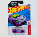 2026 Hot Wheels Mattel Monster High Ghoul Mobile lavanda metálico TRAP5