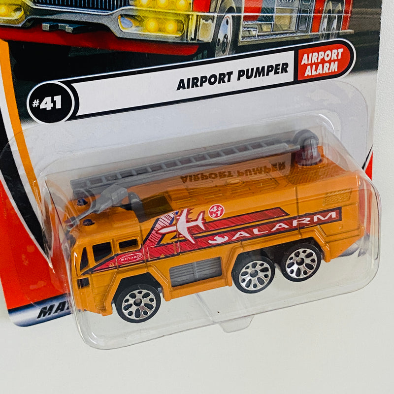 2002 Matchbox Airport Alarm Gloster Saro Airport Pumper naranja Bombero con Cañón de Agua y Escalera Móviles