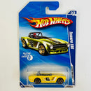 2010 Hot Wheels Kmart Collector's Day Exclusive Faster Than Ever Triumph TR6 amarillo FTE