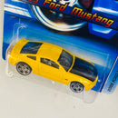 2006 Hot Wheels 2005 Ford Mustang GT amarillo PR5