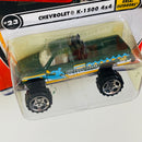 2002 Matchbox 50th Anniversary Great Outdoors Chevrolet K-1500 4x4 verde