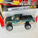 2002 Matchbox 50th Anniversary Great Outdoors Chevrolet K-1500 4x4 verde