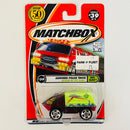 2002 Matchbox CHASE de Edición Limitada 1/10,000 50th Anniversary Nite Glow Armored Police Truck granate Brilla en la Oscuridad y Techo Deslizable