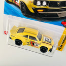 2025 Hot Wheels Peak Pursuit Mazda RX-3 amarillo DD8