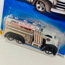 2009 Hot Wheels New Models Fast Gassin blanco 5SP Primera Edición