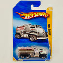 2009 Hot Wheels New Models Fast Gassin blanco 5SP Primera Edición