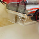 2020 Hot Wheels Walmart Exclusive Stars & Stripes 68 El Camino Chevrolet plata metálico ST8 - Detalle Burbuja