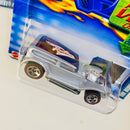 2002 Hot Wheels Red Lines Series Colección Set de 4 - 32 Ford Lil' Coffin The Demon, Classic 32 Ford Vicky, Side Kick, Chevy Nomad