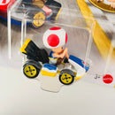 2026 Hot Wheels Mario Kart Toad Standard Kart azul con blanco MK Base Metal