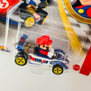 2021 Hot Wheels Mario Kart Mario Circuit Special blanco MK Base Metal