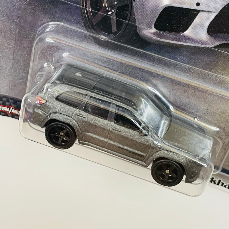 2023 Hot Wheels Premium Fast & Furious Rápidos y Furiosos Jeep Grand Cherokee Trackhawk gris Llantas de Goma RR