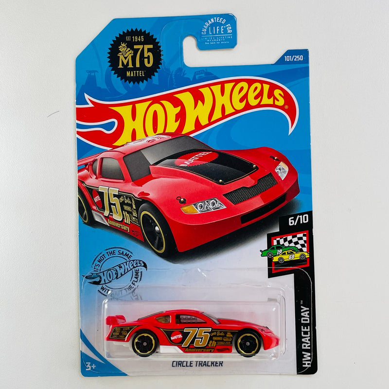2020 Hot Wheels HW Race Day Circle Tracker rojo MC5