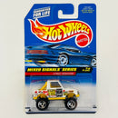 1998 Hot Wheels Mixed Signals Series Street Roader Suzuki blanco SB base ZAMAC