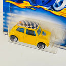 2000 Hot Wheels First Editions Mini Cooper amarillo LW Primera Edición