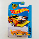 2015 Hot Wheels HW City Mad Manga naranja 5SP