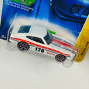 2006 Hot Wheels New Models Nissan Datsun 240Z blanco Y5 Primera Edición
