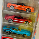 2022 Hot Wheels Ford Mustang 5 Pack Set de 5 - 62 Ford Mustang Concept, 92 Ford Mustang, 2015 Ford Mustang GT Convertible, 69 Ford Mustang Boss 302, 71 Mustang Mach 1