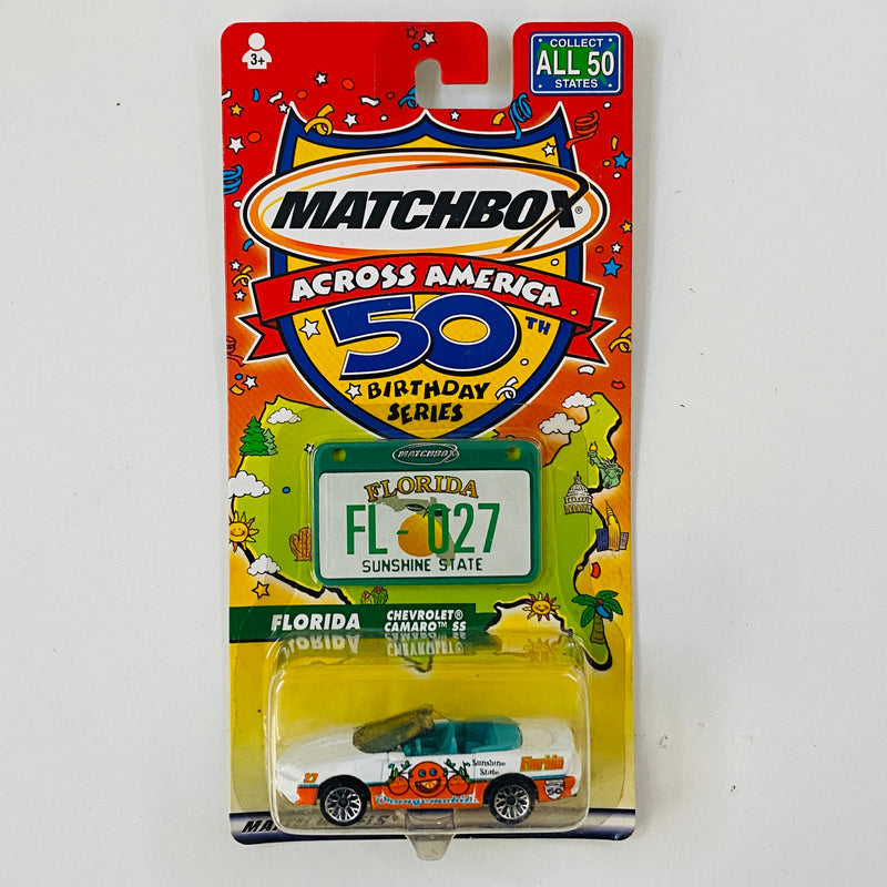 2002 Matchbox Across America 50th Birthday Series Florida Chevrolet Camaro SS blanco - Incluye Placa de Auto