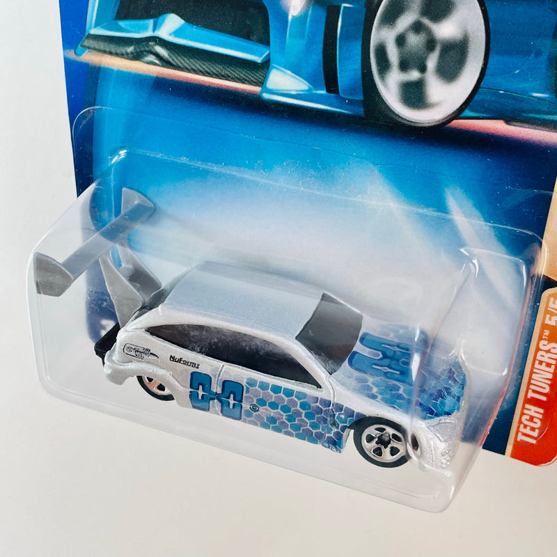 2003 Hot Wheels Tech Tuners Ford Focus 104 plata metálico 5SP