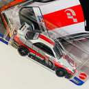2024 Hot Wheels Premium Pop Culture Gran Turismo 7 Nissan Skyline GT-R BNR34 blanco Llantas de Goma RR