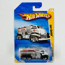 2009 Hot Wheels New Models Fast Gassin blanco 5SP Primera Edición
