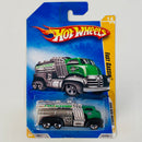 2009 Hot Wheels New Models Fast Gassin verde metálico 5SP Primera Edición
