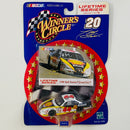 2000 Hasbro Winners Circle NASCAR Lifetime Series Tony Stewart 44 Shell Pontiac Grand Prix blanco con negro Llantas Goodyear