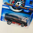 2006 Hot Wheels Tooned 69 Pontiac GTO 155 negro con flamas 5SP