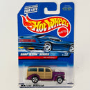 1999 Hot Wheels Surf n Fun Series 40s Woodie Ford morado 5SP base ZAMAC