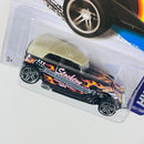 2013 Hot Wheels HW Showroom Phaeton negro con flamas PR5 base ZAMAC