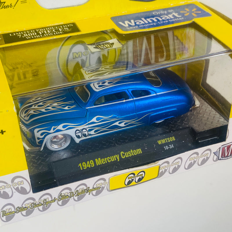 2018 M2 Machines Mooneyes Limited Edition 1/7,800 Walmart Exclusive 1949 Mercury Custom WMTS08 azul con flamas Llantas de Goma