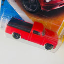 2011 Hot Wheels New Models 63 Studebaker Champ rojo Goodyear 5SP Primera Edición