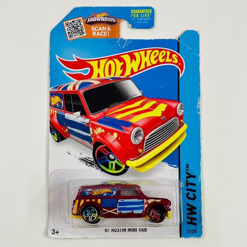 2015 Hot Wheels HW City 67 Austin Mini Van rojo PR5