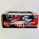2002 Hot Wheels 100% Limited Edition American Racing Equipped Set de 2 con Llantas de Goma RR - 1970 Ford Mustang Boss y 41 Willys Gasser